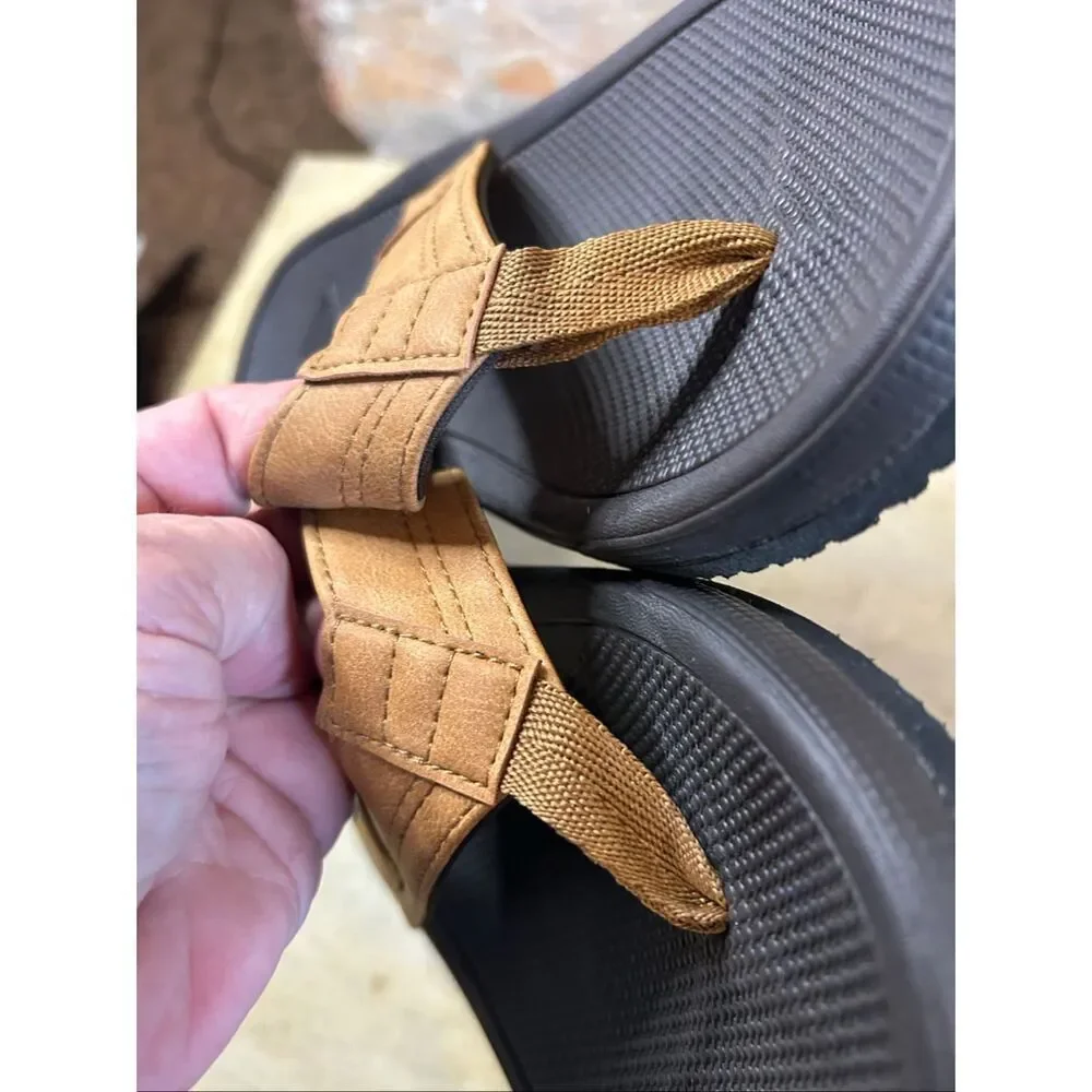 High Tide Men’s Brown Faux Leather Comfort Casual Flip Flop Sandals Size 12